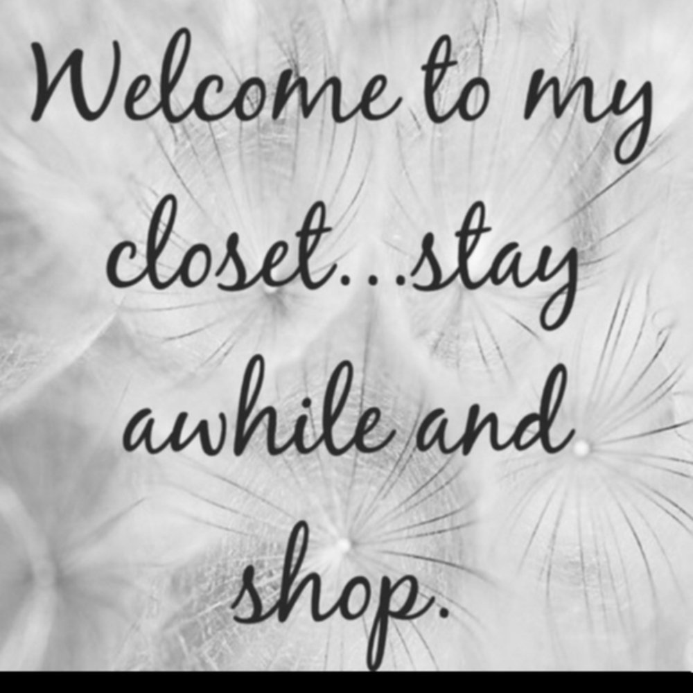 WELCOME & HAPPY POSHING 😊